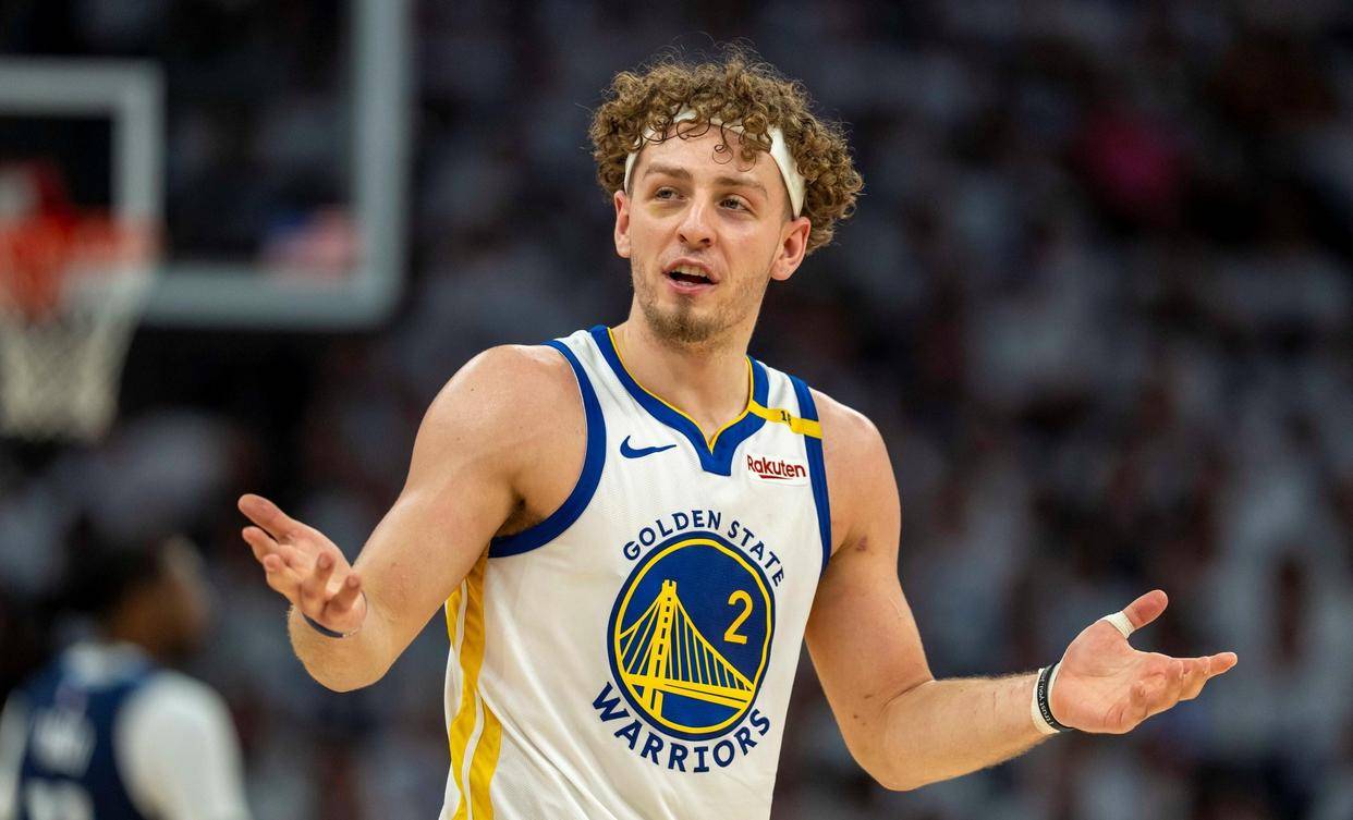 亚博体育app-转折点！金州勇士手感冰凉，CBA季后赛冲刺阶段攻防权衡，赛场秩序良好，年轻球员得到机会的简单介绍-亚博体育app